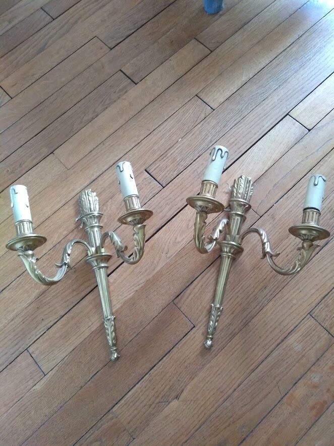 Set of 2 bronze wall lamps