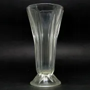 D9Y Krosno Art Deco Vase Cat No 733