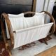 Porte revue en toile et bois