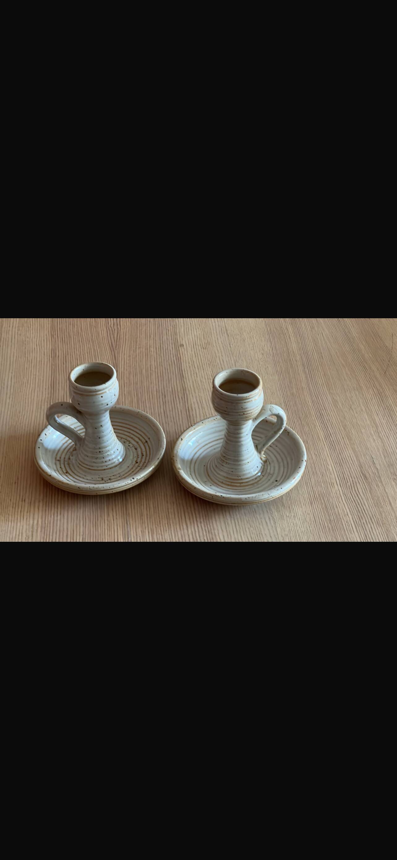 Set of 2 stoneware candlesticks from the marsh.