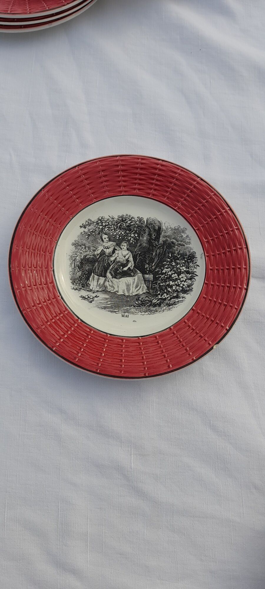 Digoin Sarreguemines earthenware dessert plate in May diam 18 cm