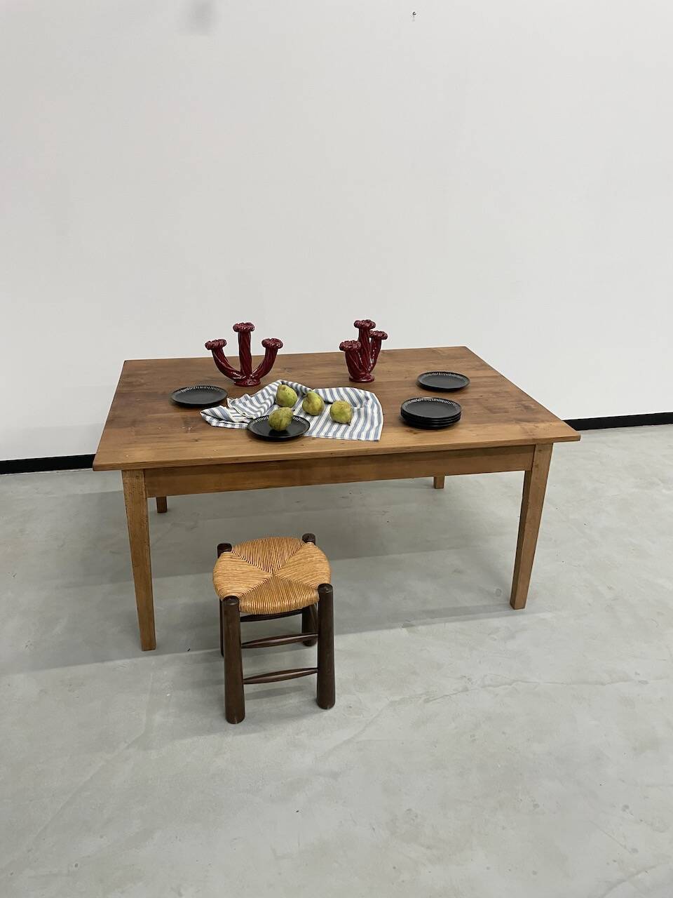 Pine farmhouse table 160 x 110 cm