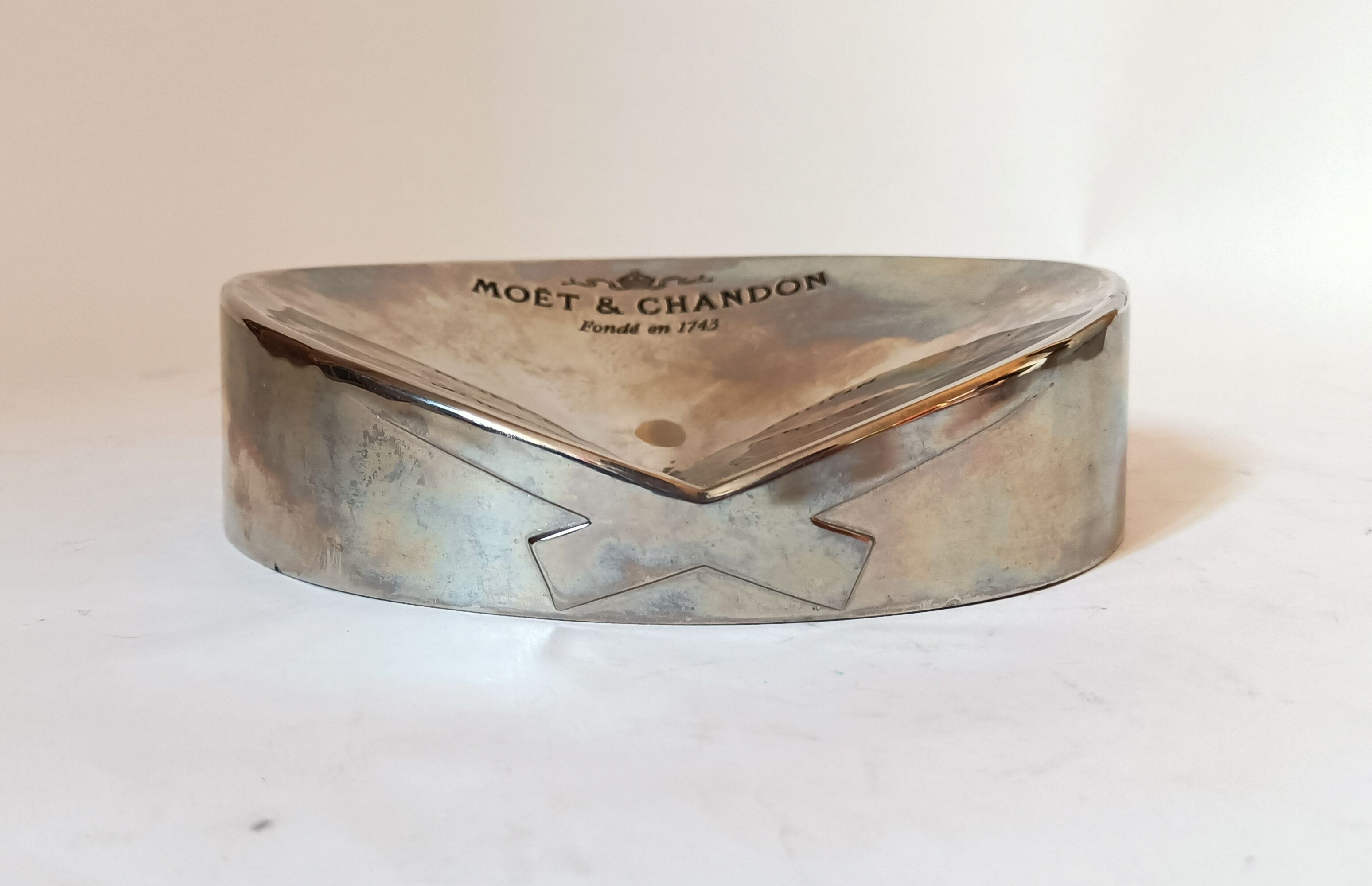Silver ashtray Moët & Chandon 1970 Vintage