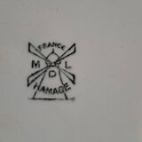 Set of 9 stencilled dinner plates