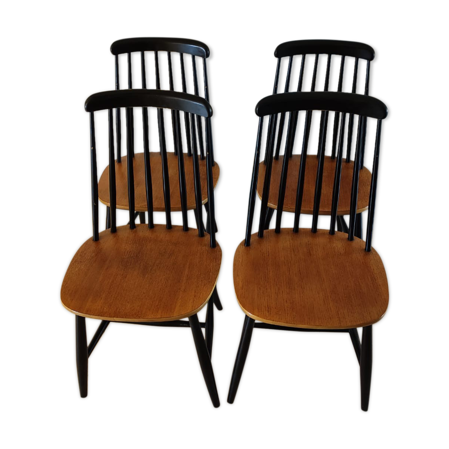 Ensemble de 4 chaises scandinaves