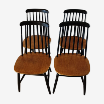 Set of 4 Scandinavian chairs