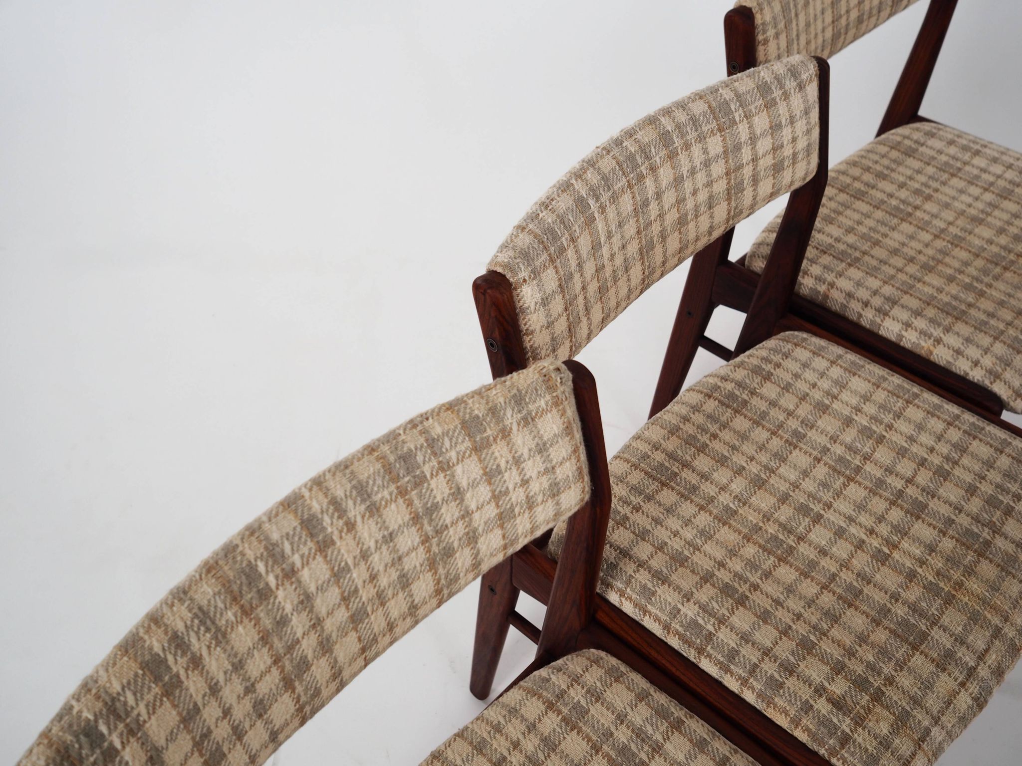 Set of six rosewood chairs, Danish design, 1970s, manufactured by Thorsø Møbelfabrik