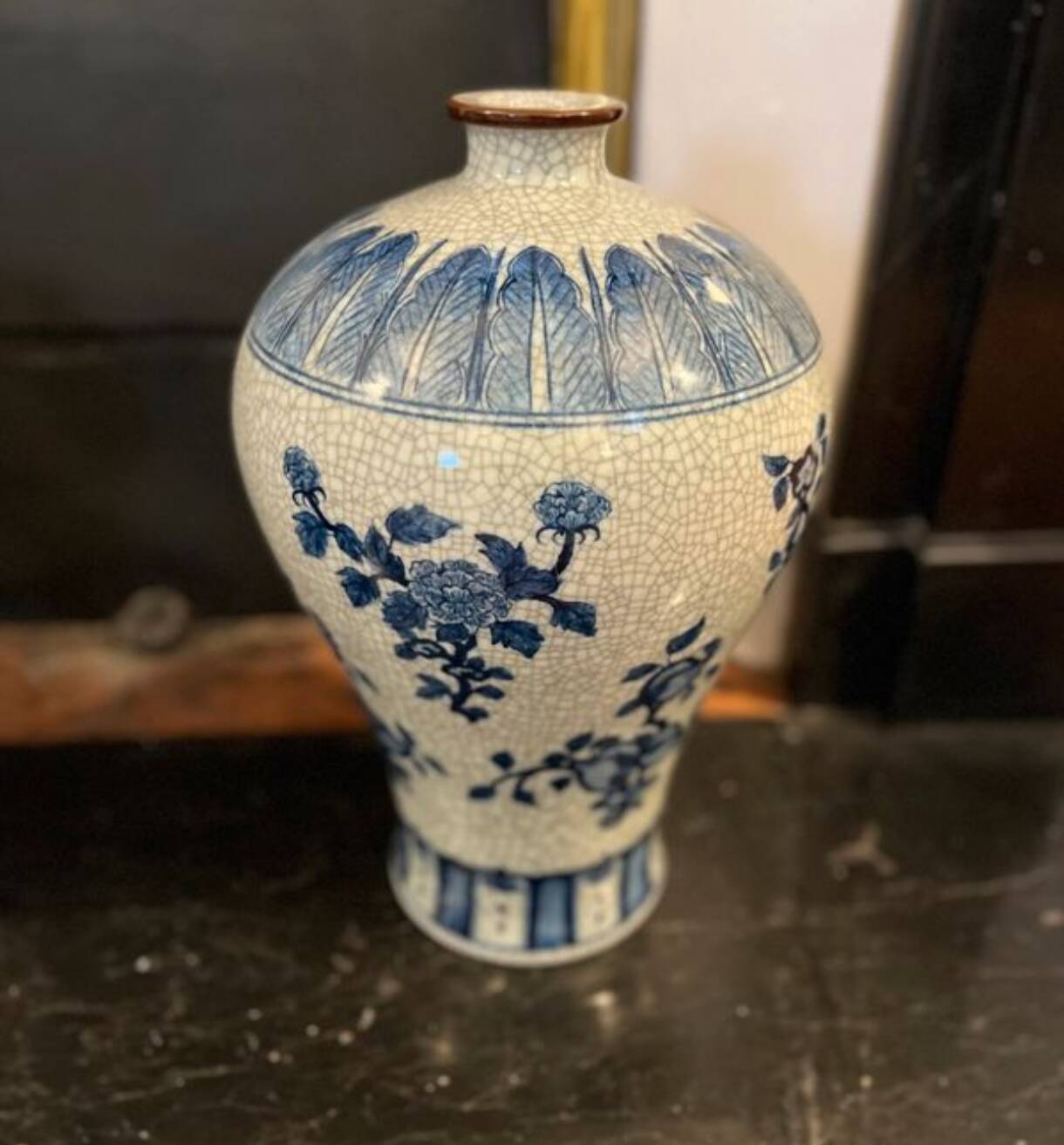 2 Chinese Nanking vase 20th century 40 cm high