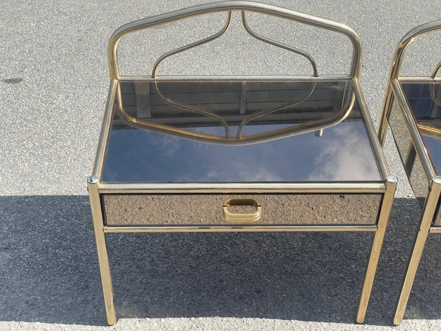 Set of 2 bedside tables in chrome-plated brass with mirrored glass effect, 1977