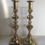 Pair of Victorian candle holders in gilded bronze