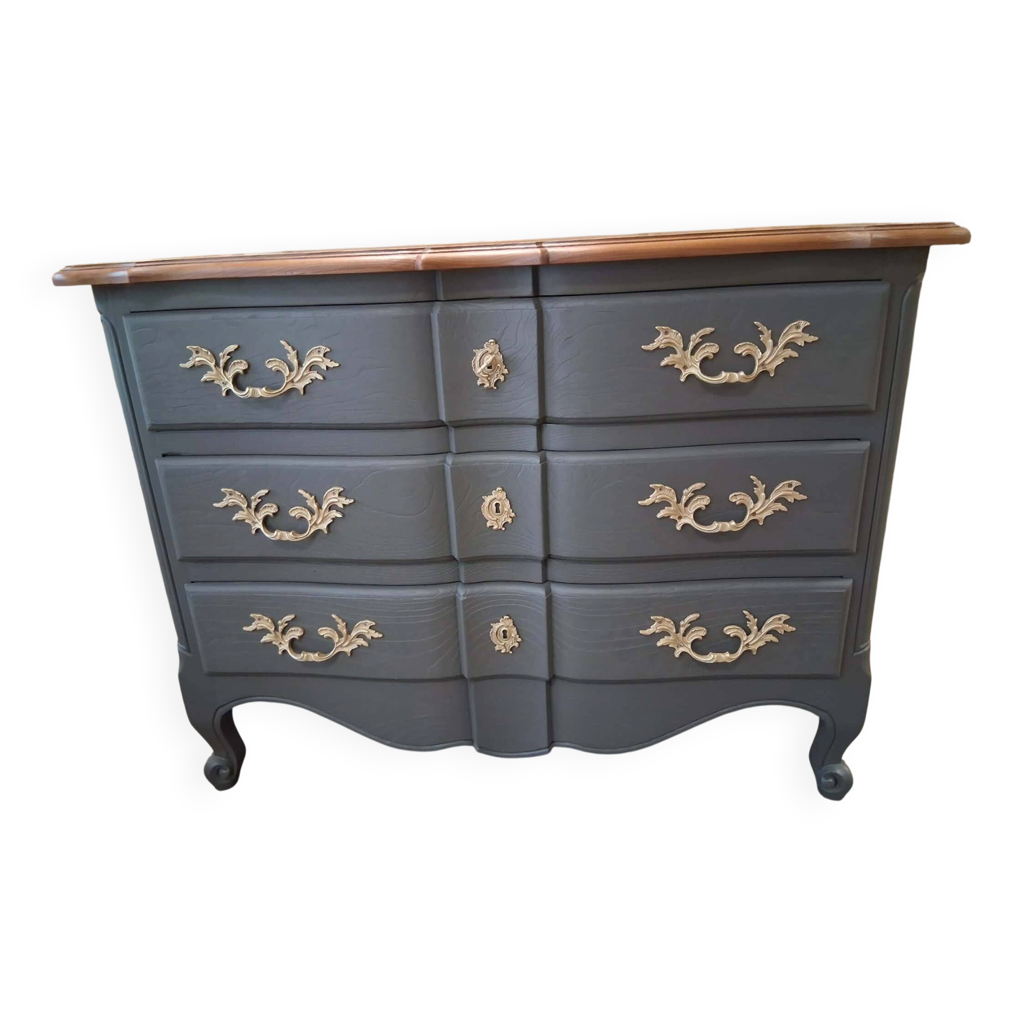 Cherry wood chest of drawers