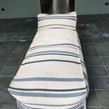Deck chair in the shape of a Flamingo pouf with treated straw covering