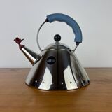 Alessi 9093 kettle by Michel Graves