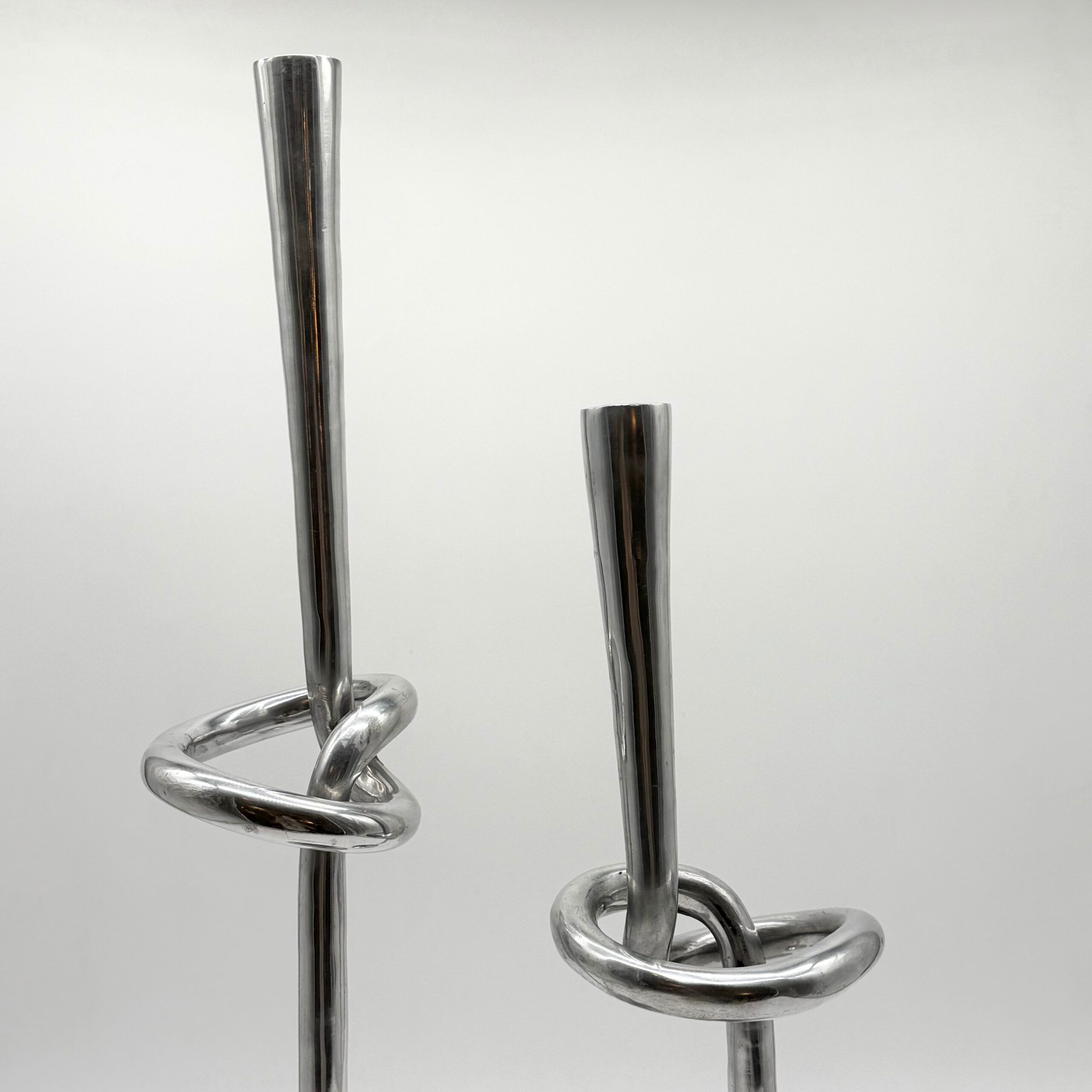 XXL "Giant Knot" candlestick pair – 1980s