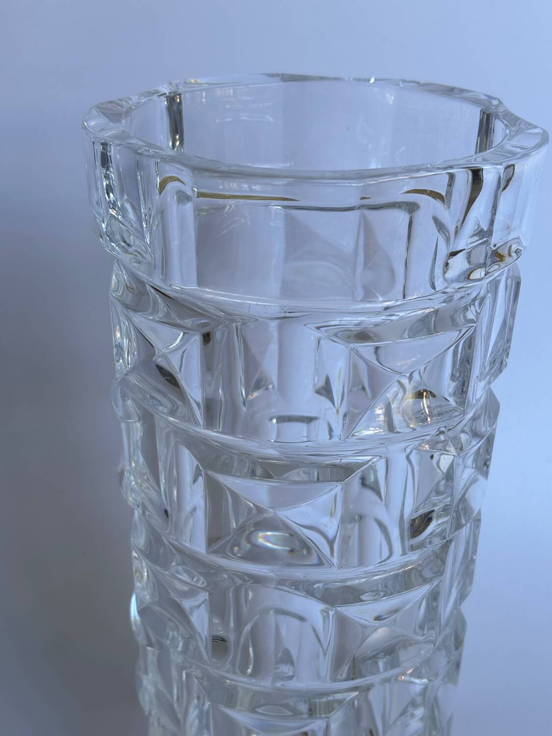 Arques crystal vase