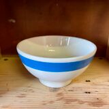 Old blue bowl