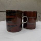 set of 2 stoneware mugs