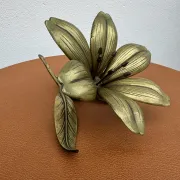 Ashtray flower solid brass 1960s