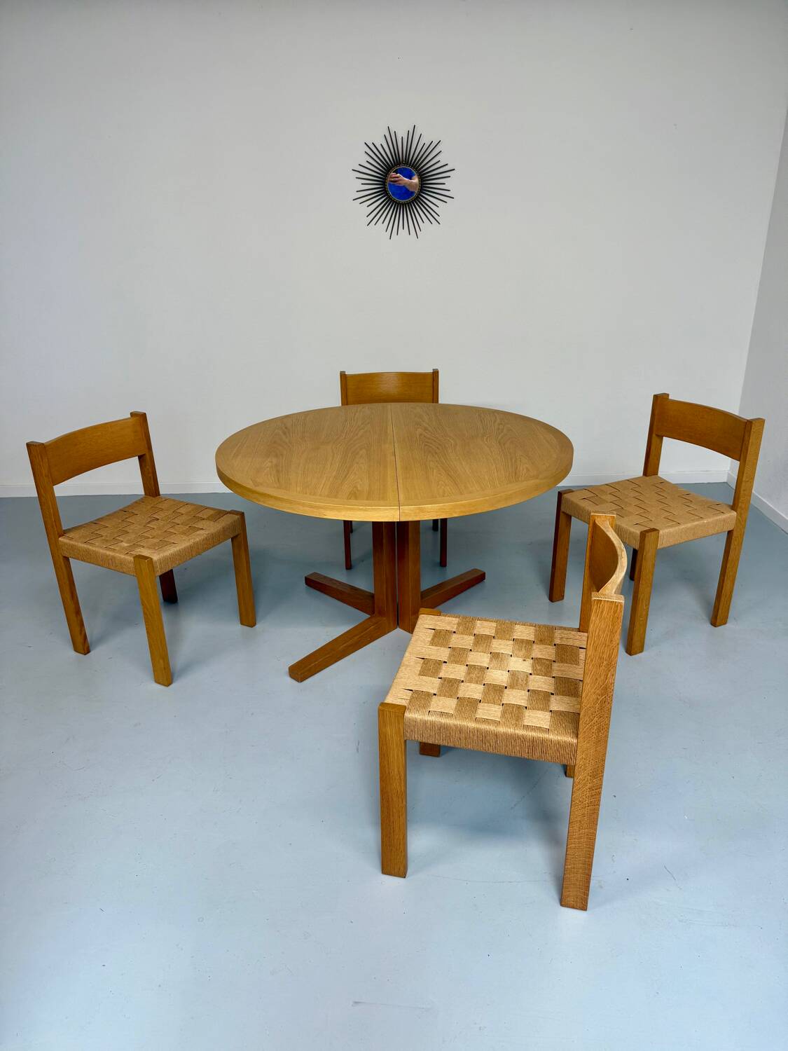4 chaises bois et corde design Robert et Trix Haussmann  Dietiker vintage