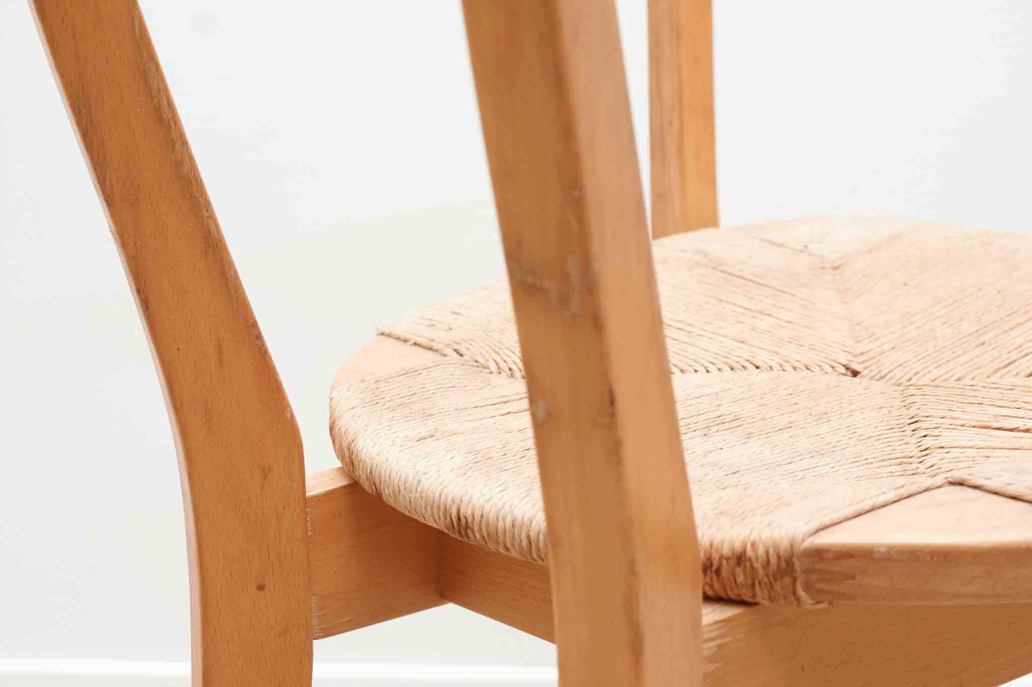 Set of 4 Scandinavian straw chairs