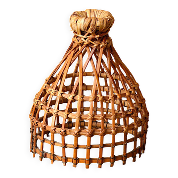 Petite suspension  en rotin, fabrication artisanale, 17x21cm