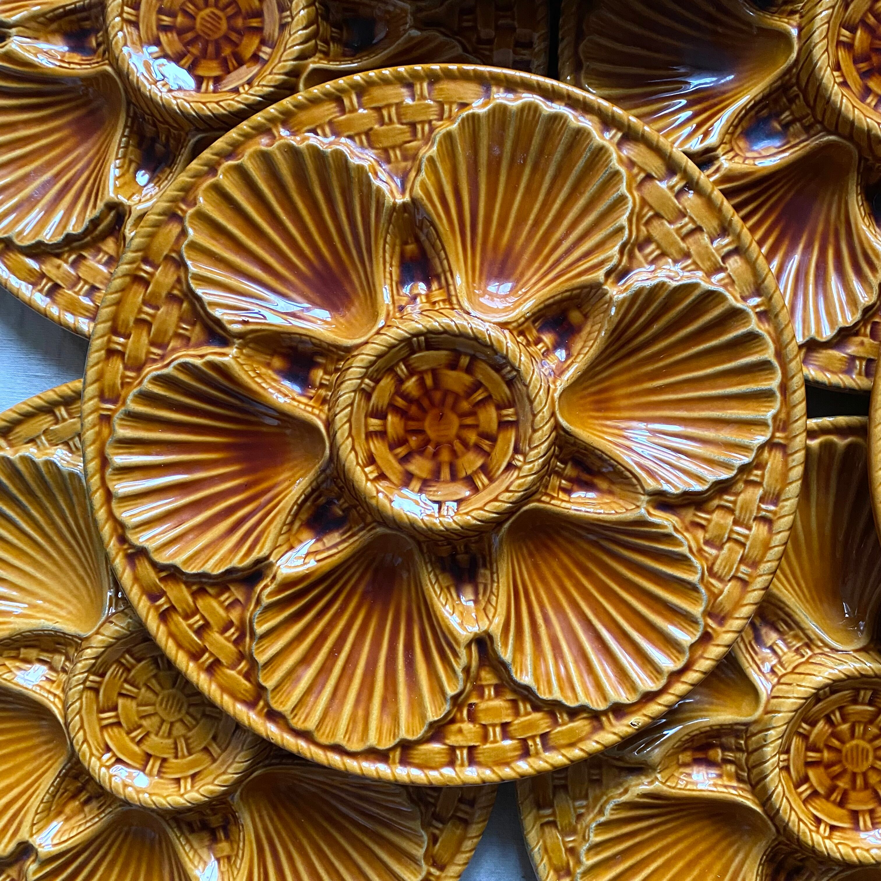 Vintage ceramic oyster plates x 12