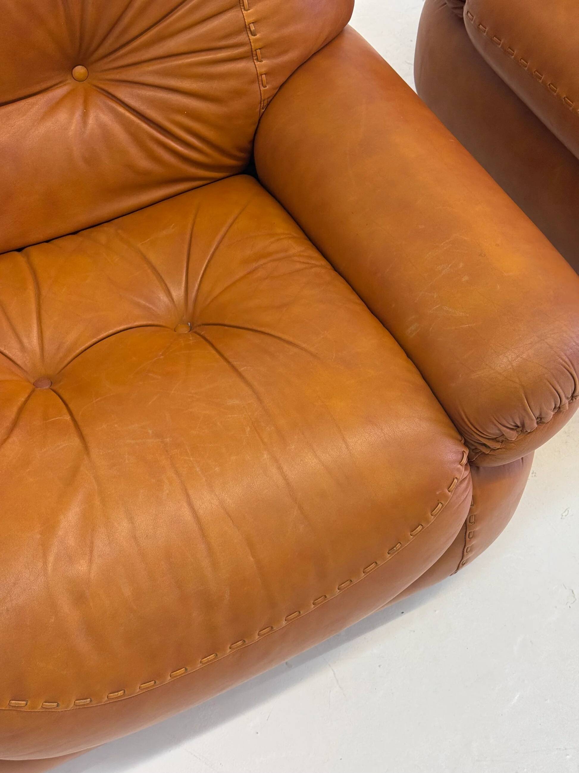 Cognac brown leather Sapporo armchair for Mobil Girgi