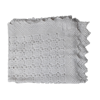 Tea tablecloth, crochet lace 120 x 100 cm