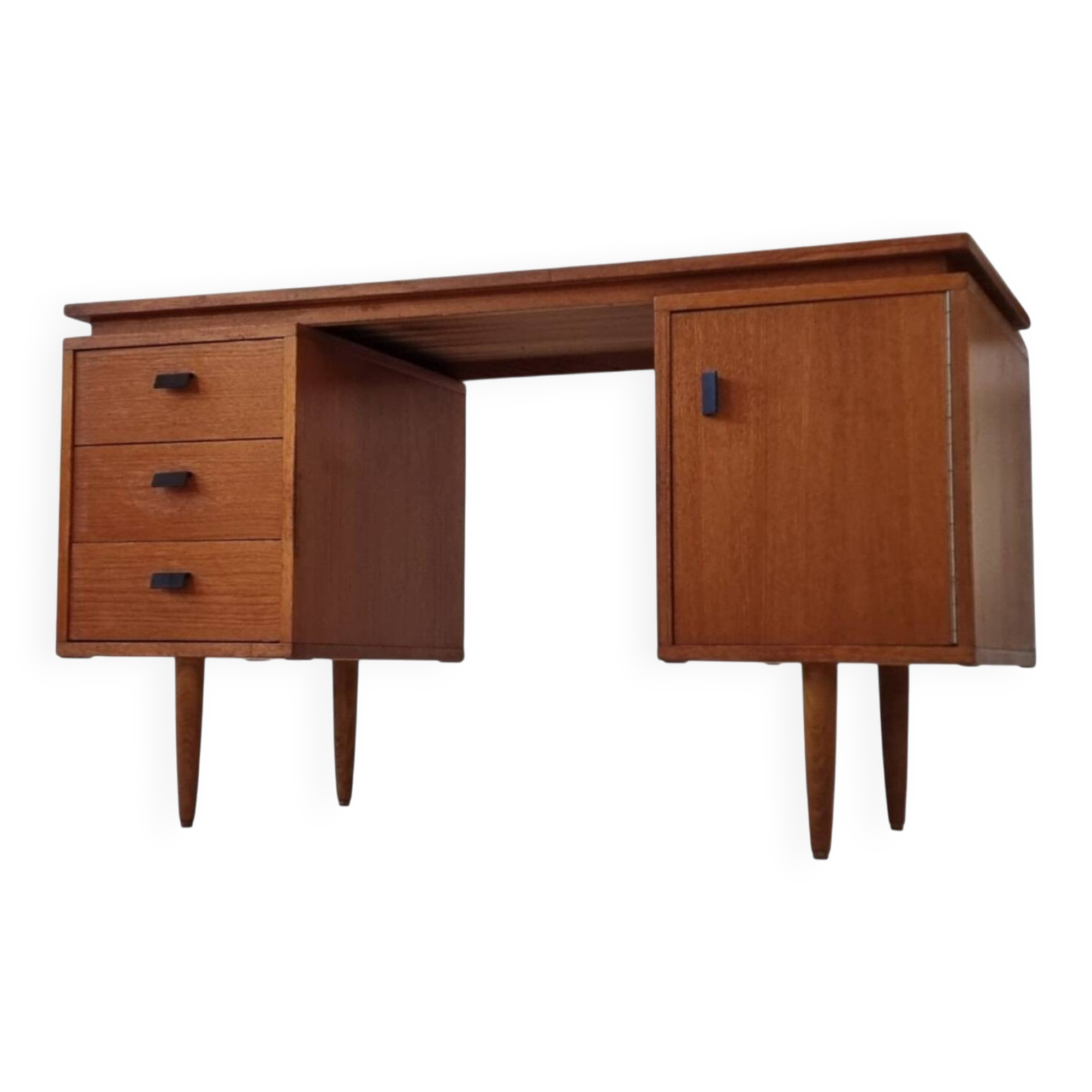 Bureau du milieu du siècle