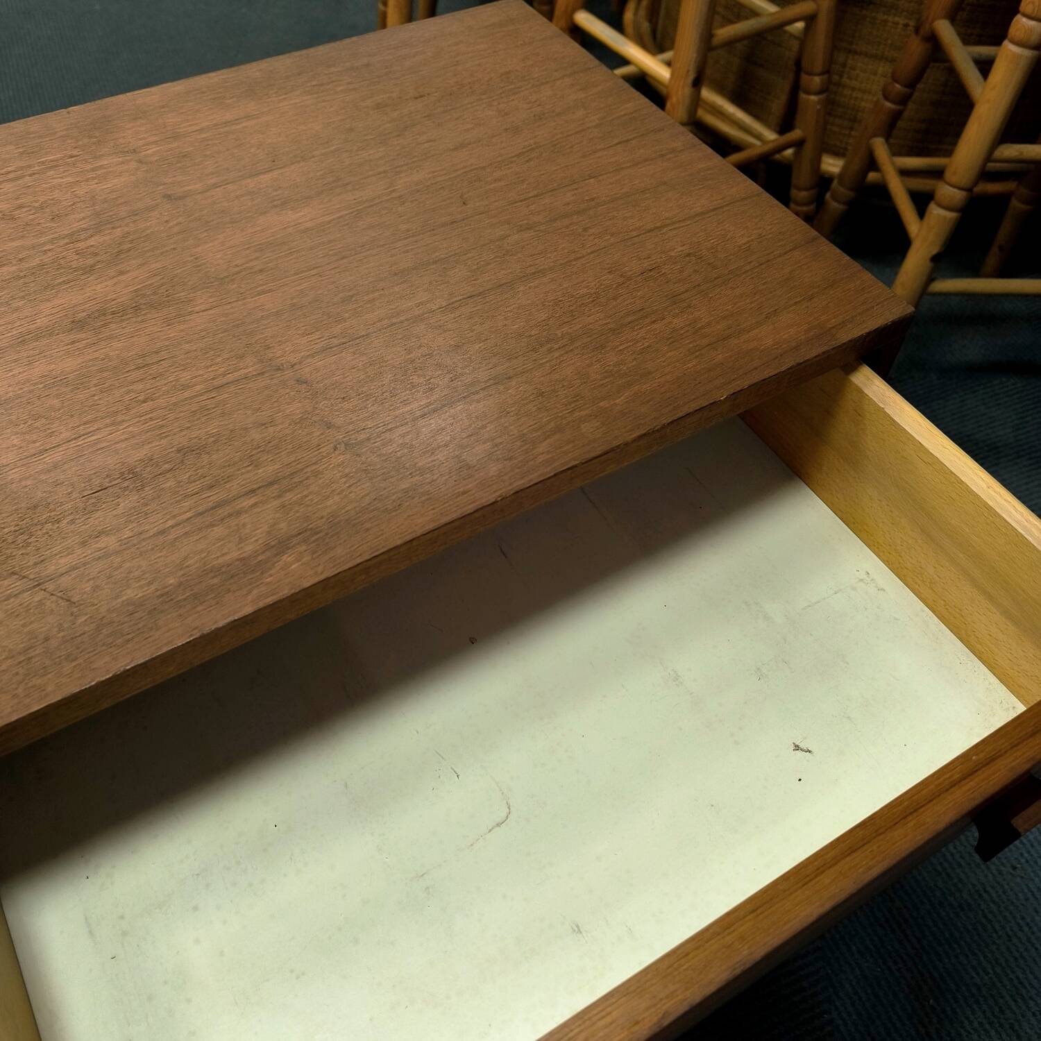 Commode moderniste circa 1960