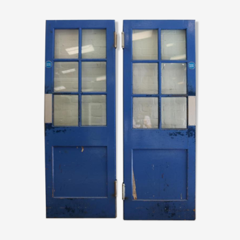 Pine double doors