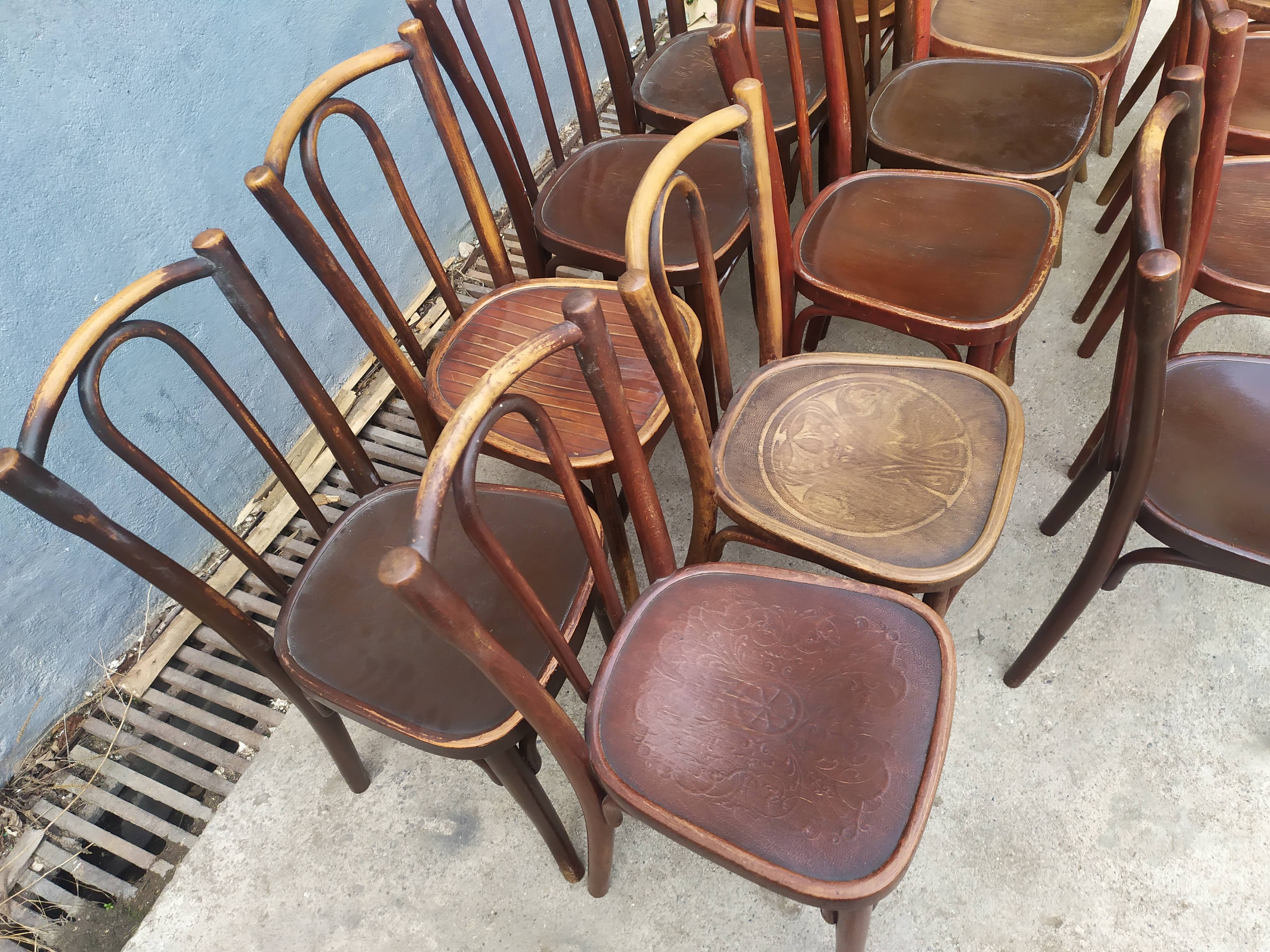 Lot de 16 chaises bistrot