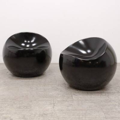 Set of 2 XL Boom Ball Chairs, black