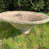 Jardinière bac a fleurs de jardin en ciment reconstitué xx siècle