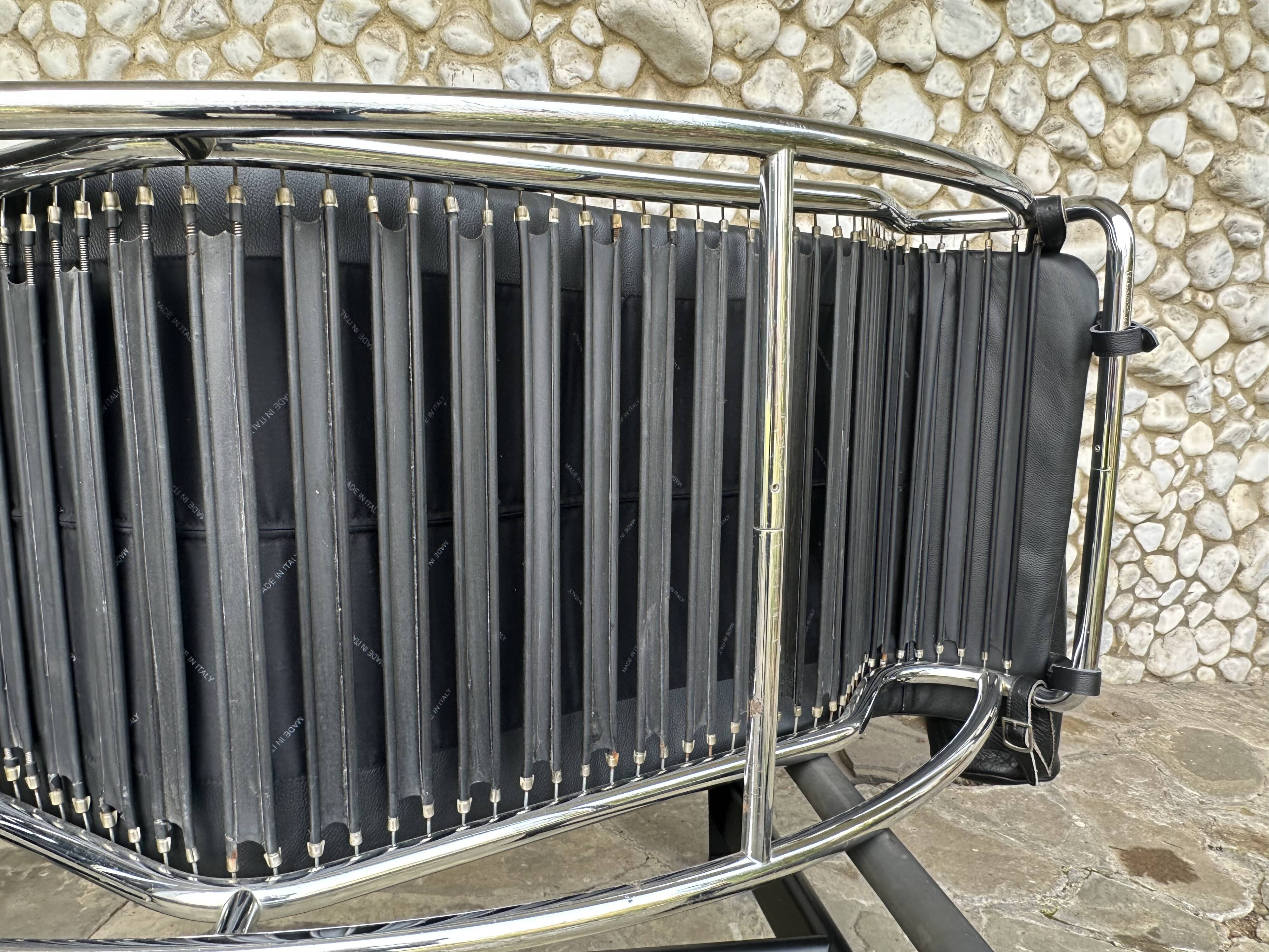 LC4 chaise longue no. 1382 Le Corbusier, Jeanneret & Perriand Cassina, 1960