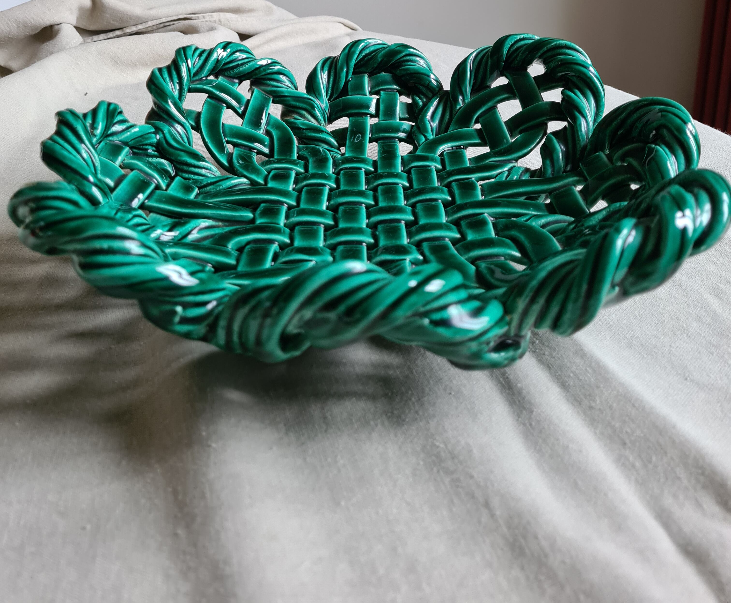 Vintage fruit basket in braided ceramic