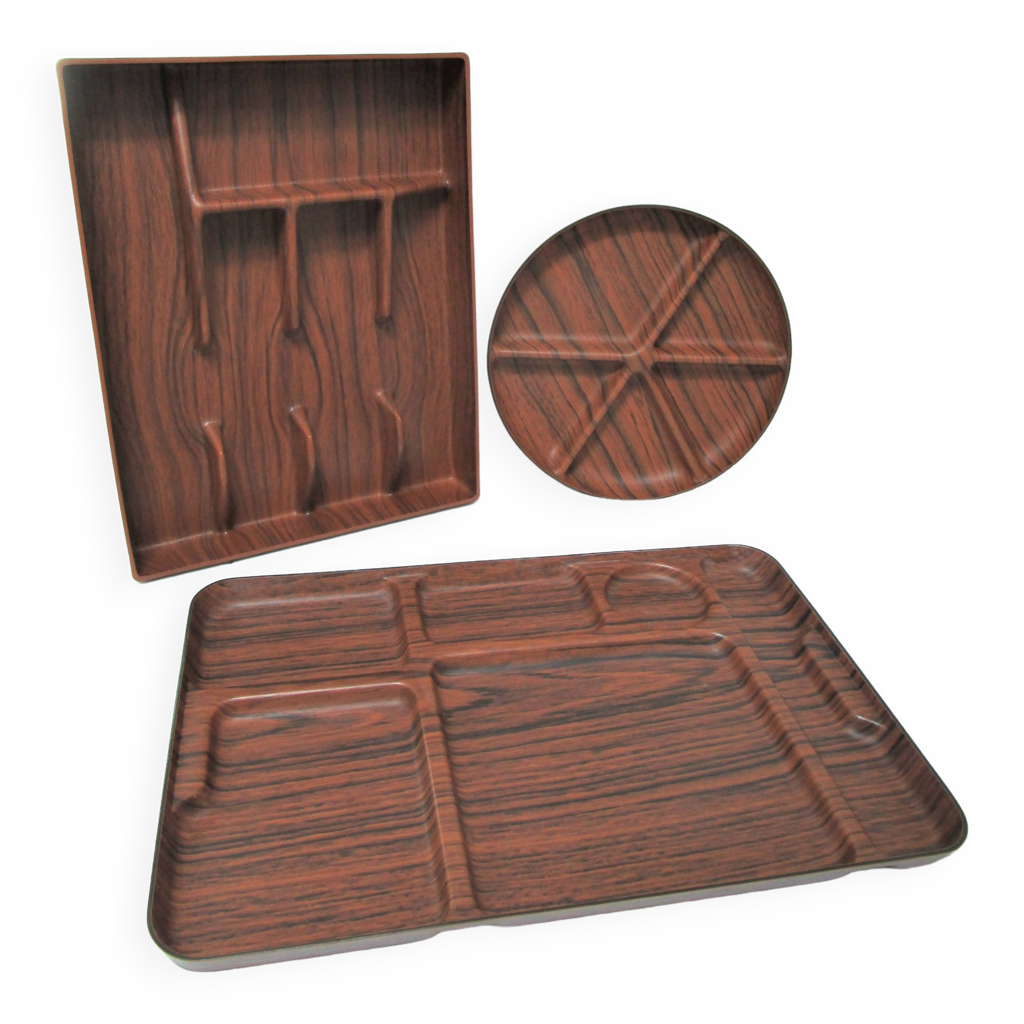 three-caleppio-design-trays-from-the-70s-selency