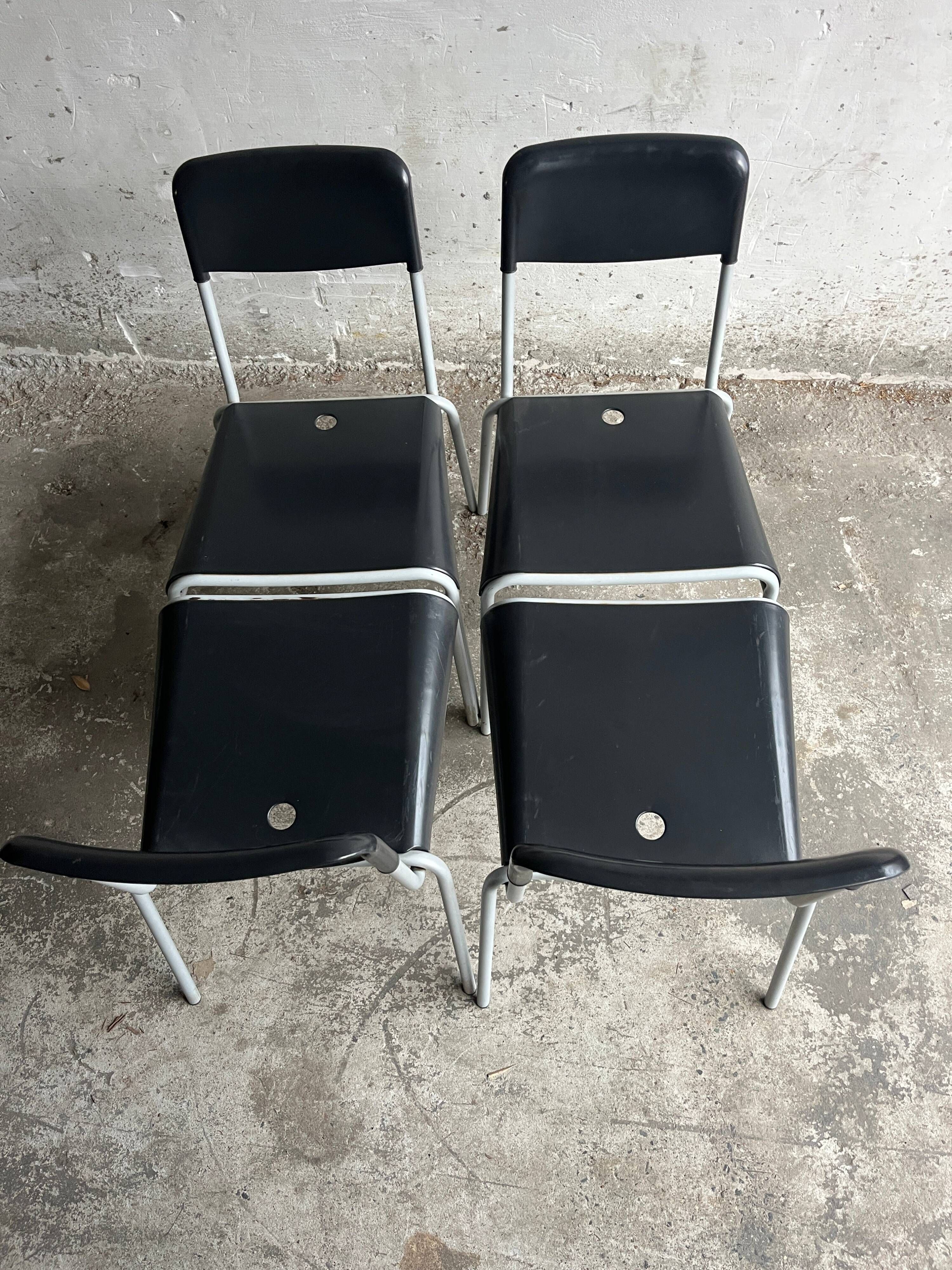 Set of 4 Calligaris dining chairs, Italy, 1990s.