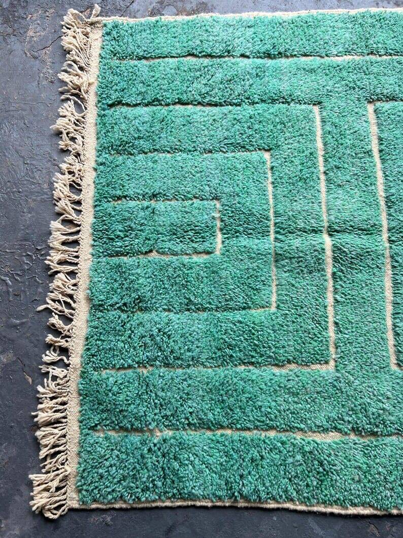 Beni Ouraine wool rug, size 100 x 200 cm