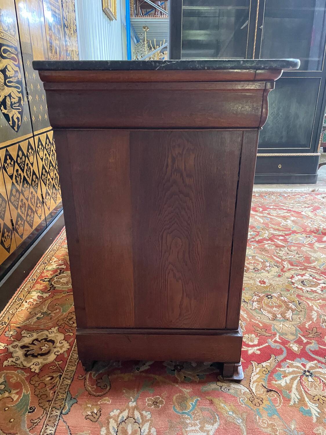Commode époque Louis Philippe en chêne