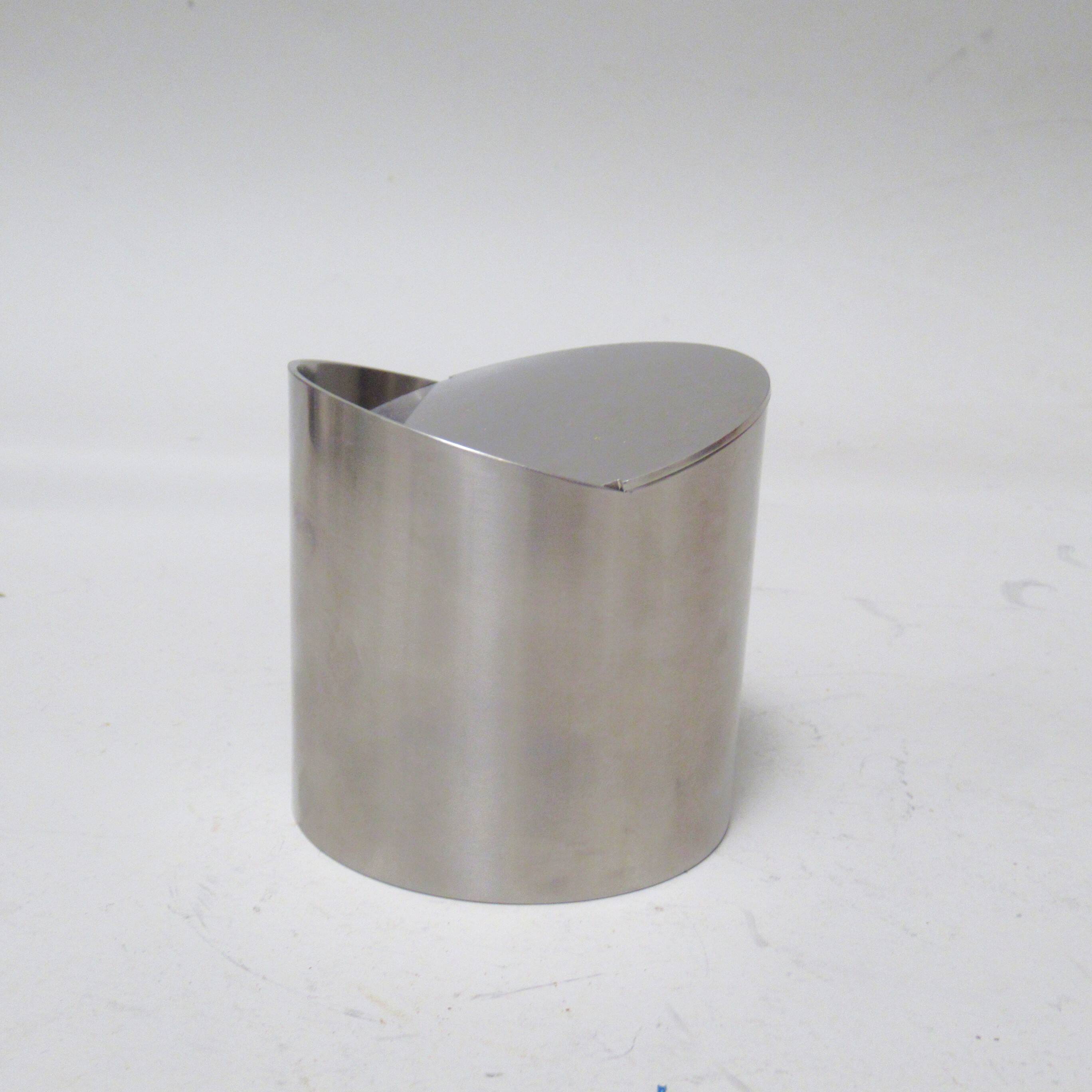Cendrier moderniste Aart Roelandt Stelton 1987