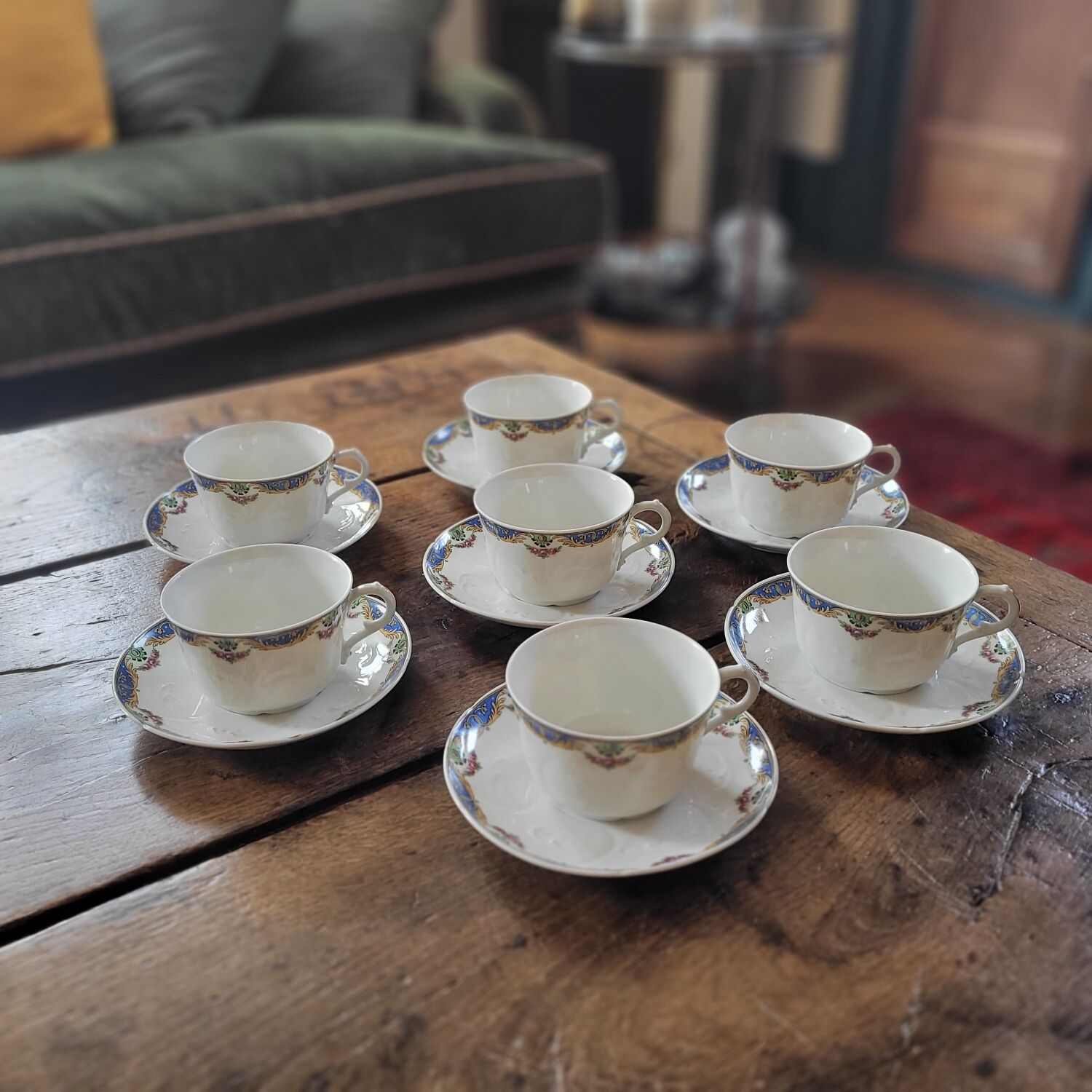 8 Cups and Saucers Bernardaud Limoges – Circa 1900-1920