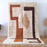 Tapis berbère beni ouraine taille 150 x 250 cm