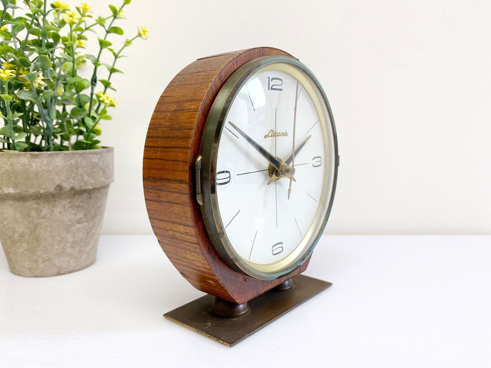 Horloge de table électrique vintage