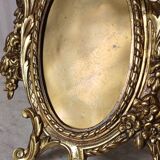 19th century "Victorian" double frame, gilded bronze decorated with acanthus & flower garlands