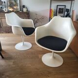 Tulip knoll armchair