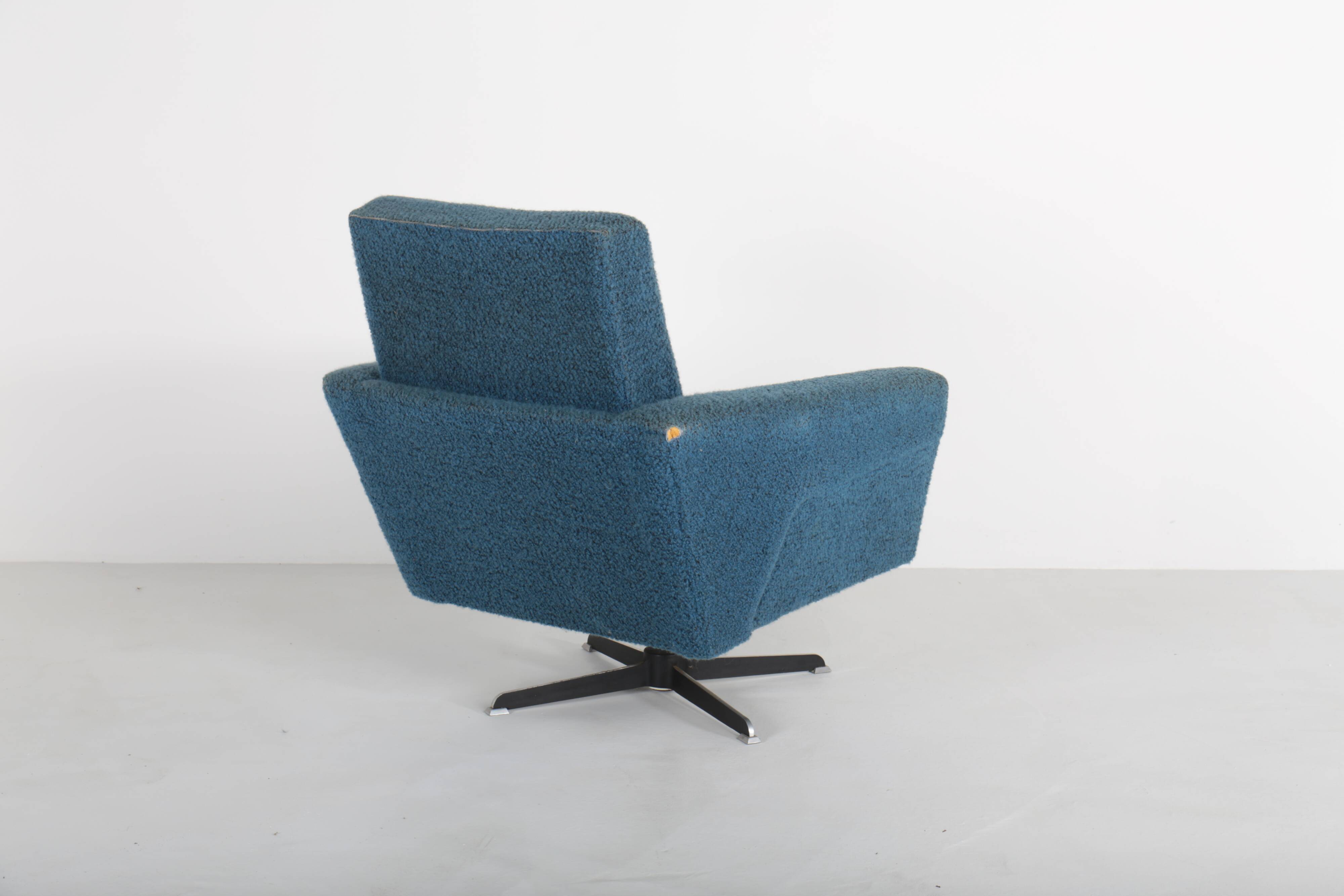 Vintage swivel chair, 70s