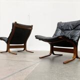Set of 3 Norwegian Mi-Century Style Siesta Lounge Chairs and Glass Side Table by Ingmar Relling for Westnofa