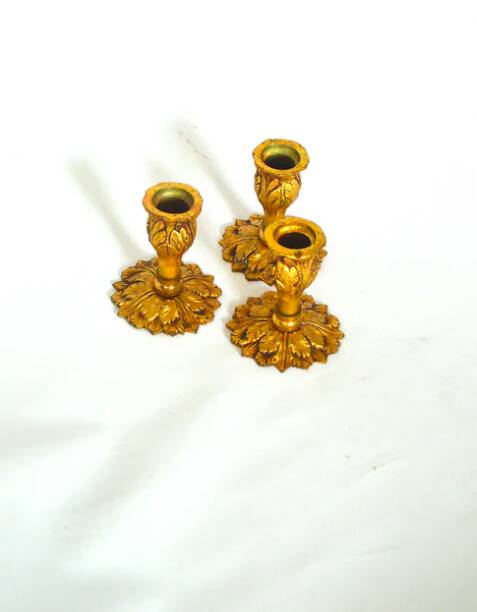 Trio de bougeoirs en bronze