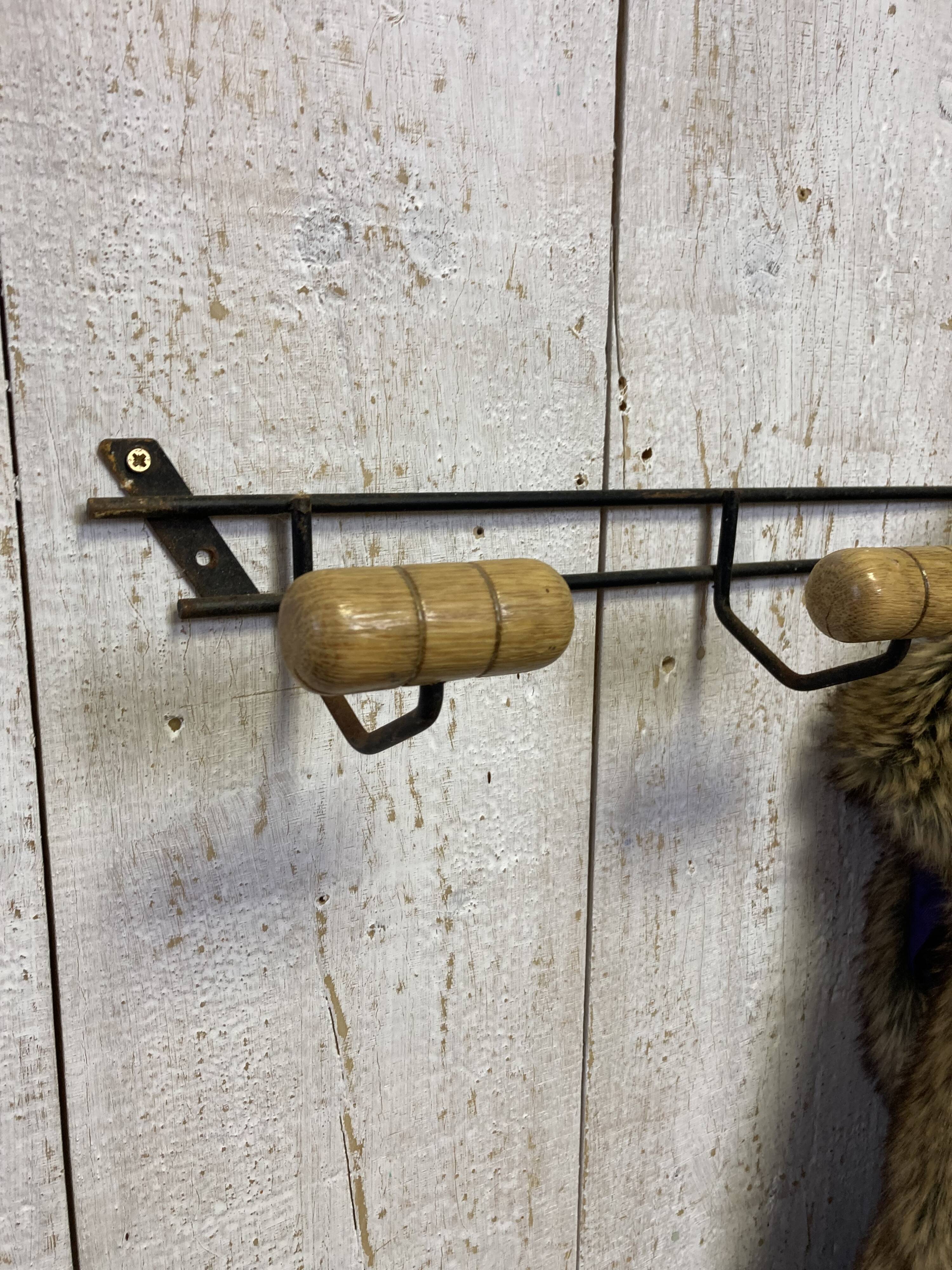 Bistro coat rack